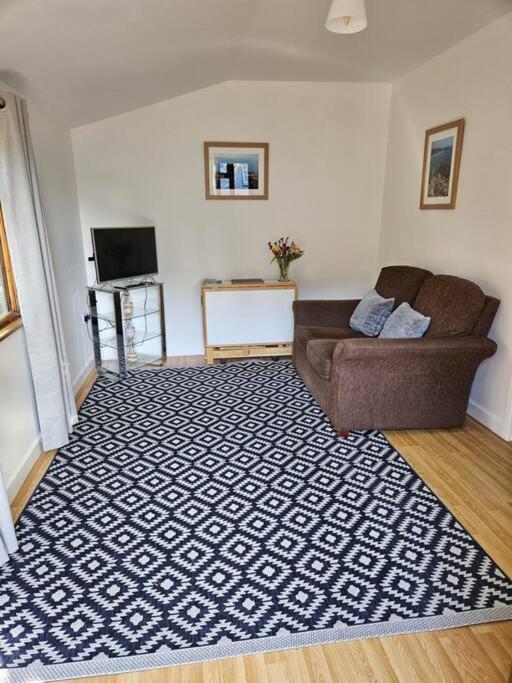 Picturesque Cabin In Cornwall カムボーン エクステリア 写真
